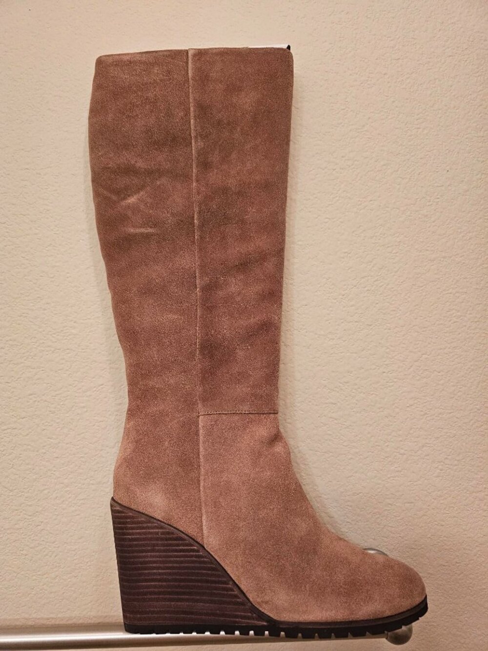NWT Splendid Size 9.5 Tan Suede Wedge Zip Up Knee High Boots
